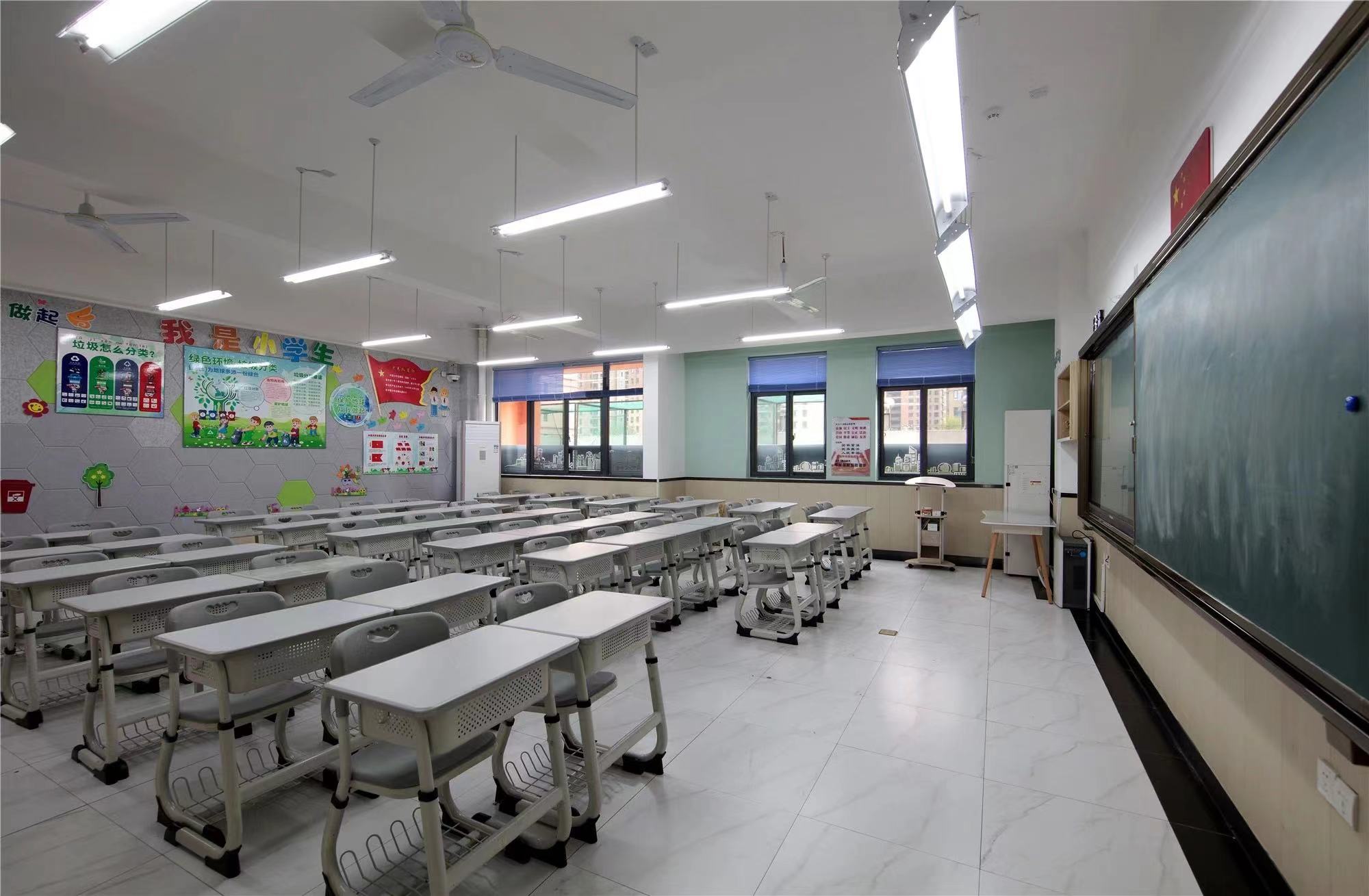 【學校案例】今泰裝飾在武漢市先后完成了與紅領巾學校6個校區(qū)的項目交付！(圖7)